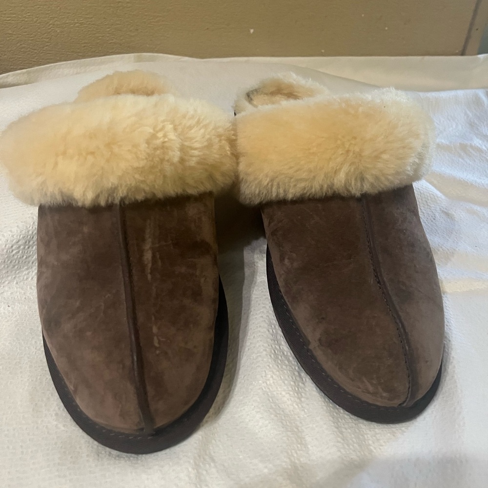 UGG Scuffette Slippers